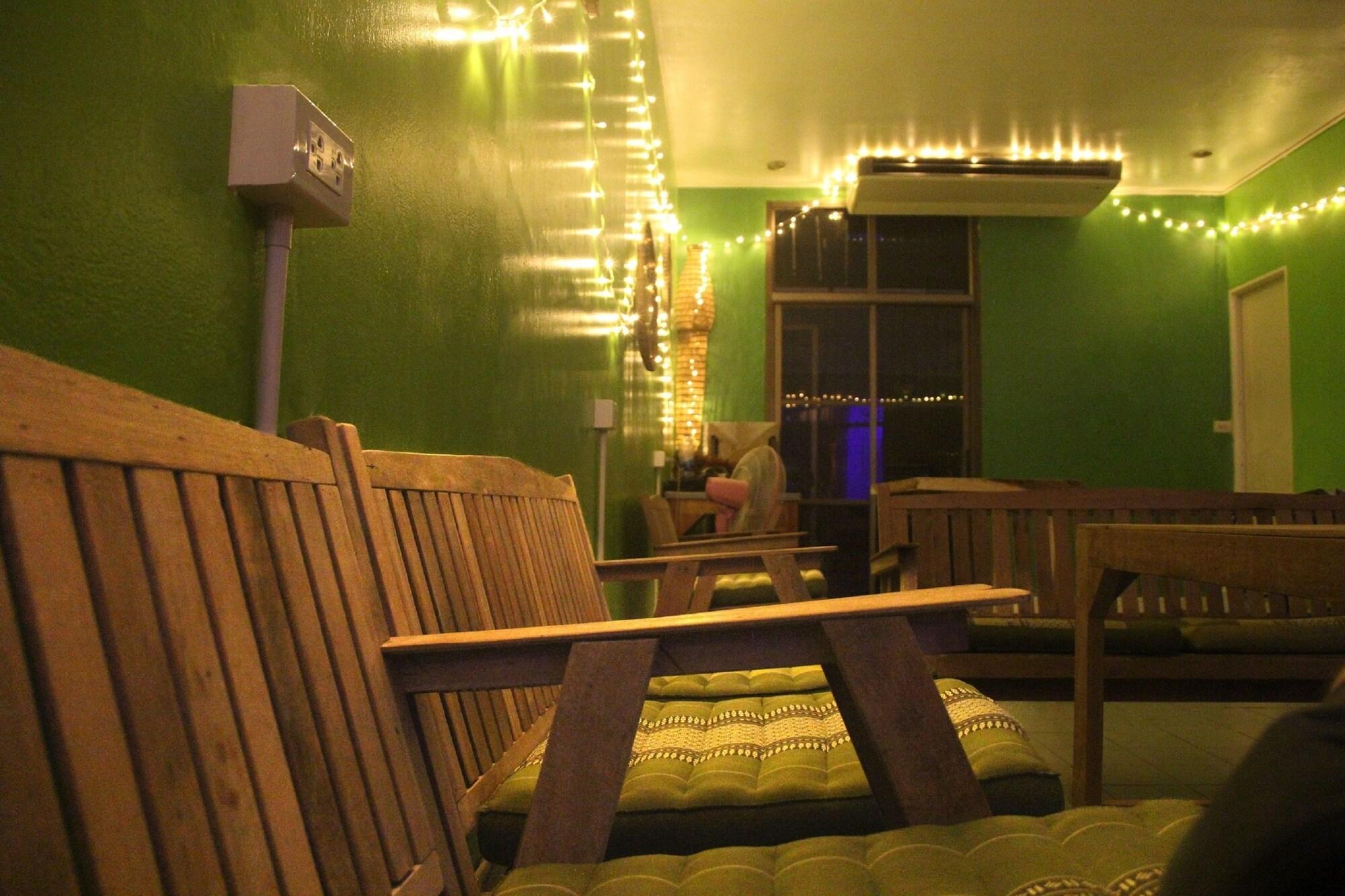 The Twins Hostel Bangkok Ngoại thất bức ảnh