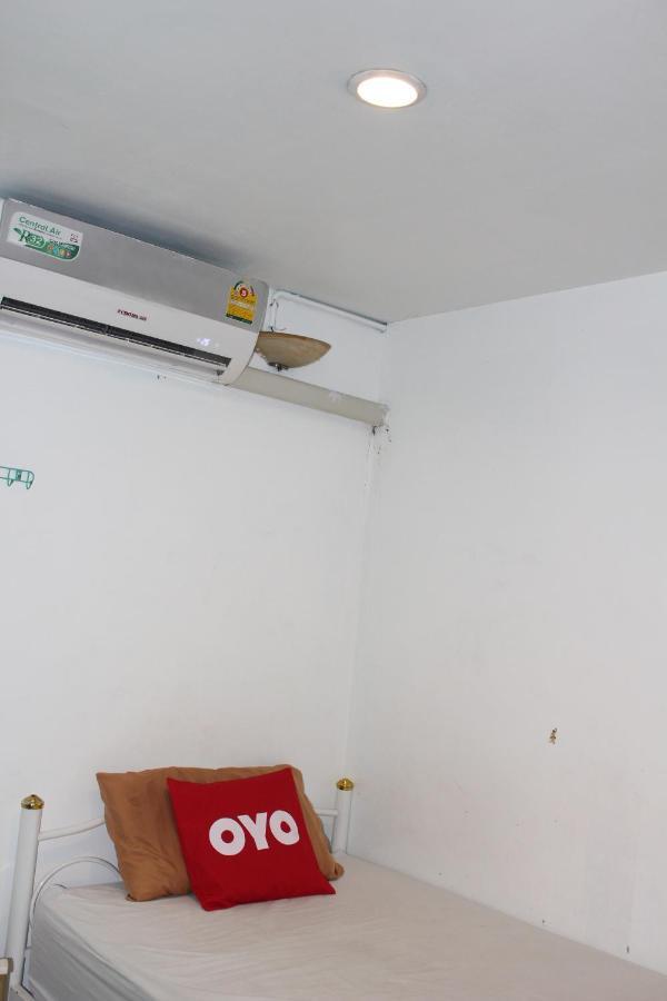 The Twins Hostel Bangkok Ngoại thất bức ảnh