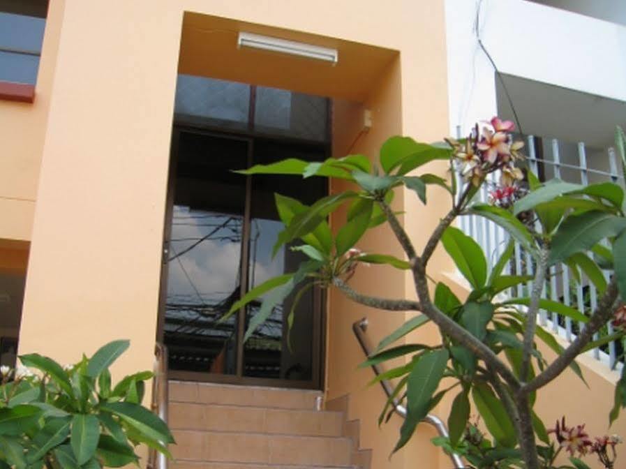 The Twins Hostel Bangkok Ngoại thất bức ảnh